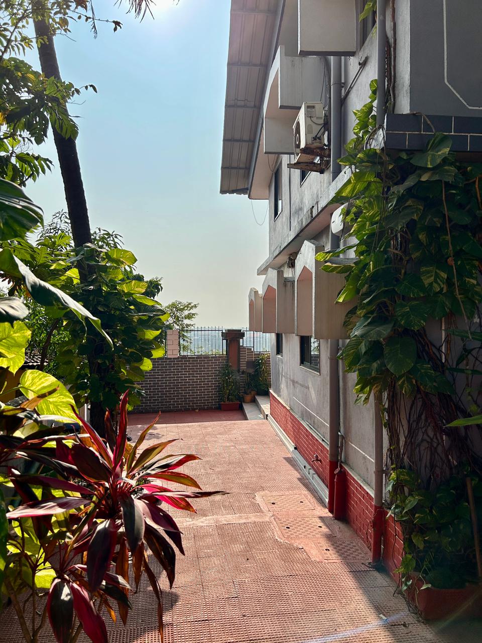 Garden walkway at Shivaaz Hill Top Villa, Mapusa
